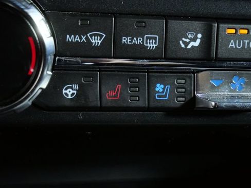 Certified 2022 Ford F150 Lariat w/ Equipment Group 502A High AWD/4WD image 23