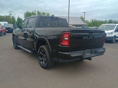 Used 2025 RAM 1500 Big Horn AWD/4WD image 5