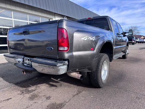 Used 2004 Ford F350 XLT image 7