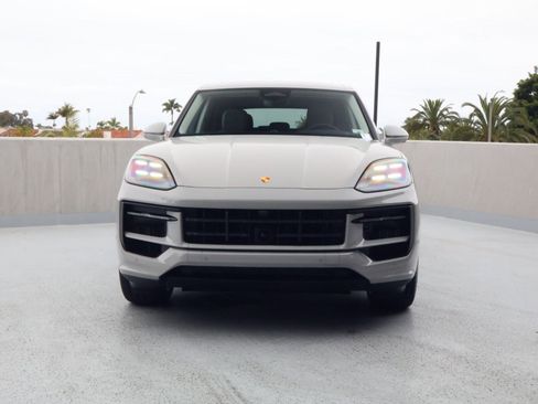 New 2026 Porsche Cayenne S AWD/4WD image 6