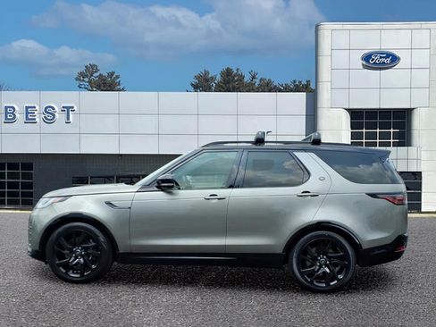 Used 2024 Land Rover Discovery Metropolitan Edition AWD/4WD image 2