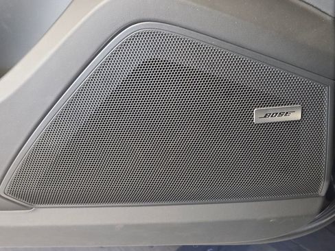 Certified 2026 Porsche Cayenne E-Hybrid Coupe AWD/4WD image 16