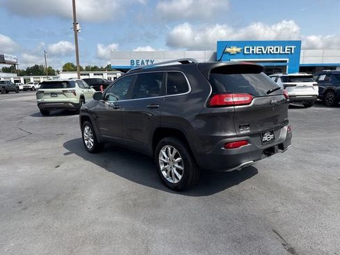 Used 2014 Jeep Cherokee Limited w/ Luxury Group AWD/4WD image 5