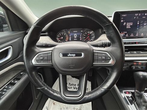 Used 2022 Jeep Compass Latitude w/ Convenience Group image 14