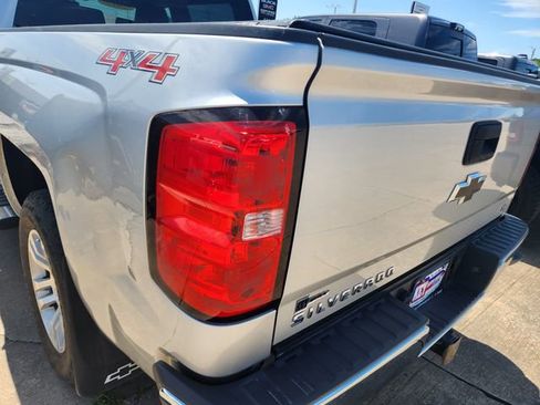 Used 2017 Chevrolet Silverado 1500 LT w/ All Star Edition AWD/4WD image 5