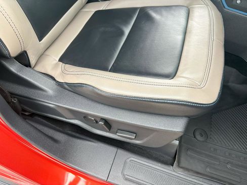 Used 2022 Ford Bronco Wildtrak image 52