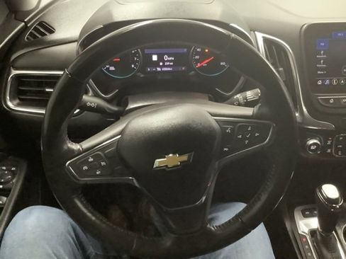 Used 2019 Chevrolet Equinox LT image 15