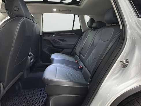 New 2026 Volkswagen Tiguan SE AWD/4WD image 30