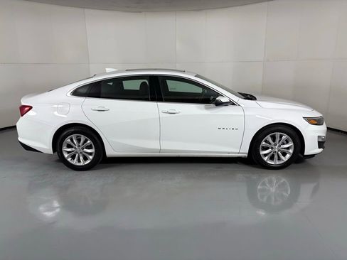 Used 2024 Chevrolet Malibu LT image 11