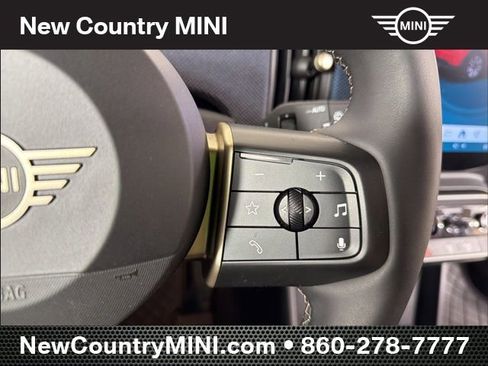Certified 2025 MINI Cooper S FWD image 19