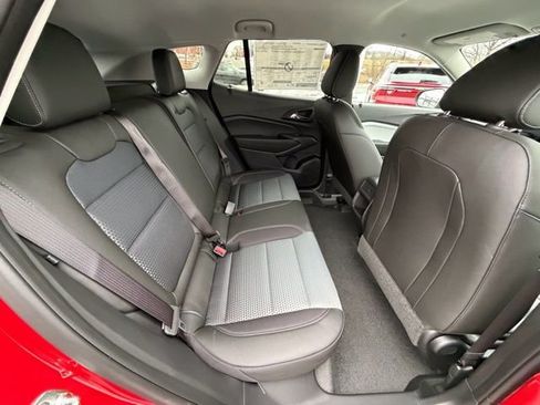 New 2026 Chevrolet Trax LT w/ Driver Confidence Package FWD image 35
