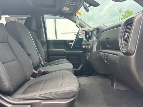Used 2021 Chevrolet Silverado 1500 Custom Trail Boss AWD/4WD image 11