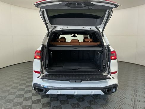 Certified 2023 BMW X5 sDrive40i w/ M Sport Package image 28