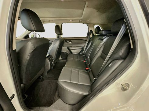 Used 2023 Nissan Rogue SV w/ SV Premium B Package AWD/4WD image 29