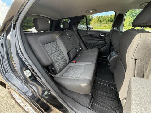 Used 2020 Chevrolet Equinox LT w/ Driver Convenience Package AWD/4WD image 38