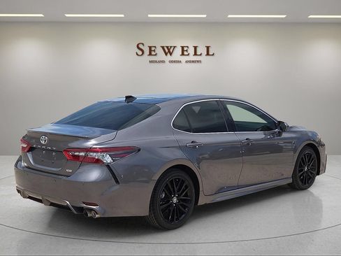 Used 2024 Toyota Camry XSE w/ Navigation Package FWD image 4