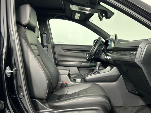 Used 2025 Honda CR-V Sport-L image 10