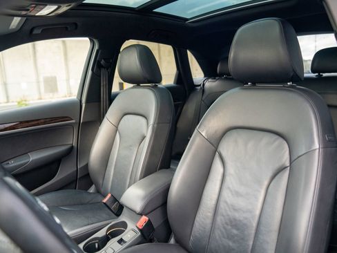 Used 2016 Audi Q3 2.0T Premium Plus w/ Technology Package image 5