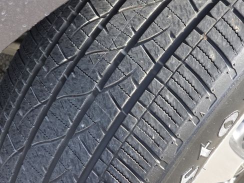 Used 2023 Honda Odyssey Touring image 9