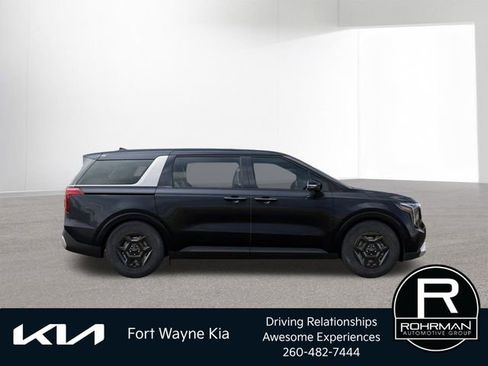 New 2026 Kia Carnival FWD image 9