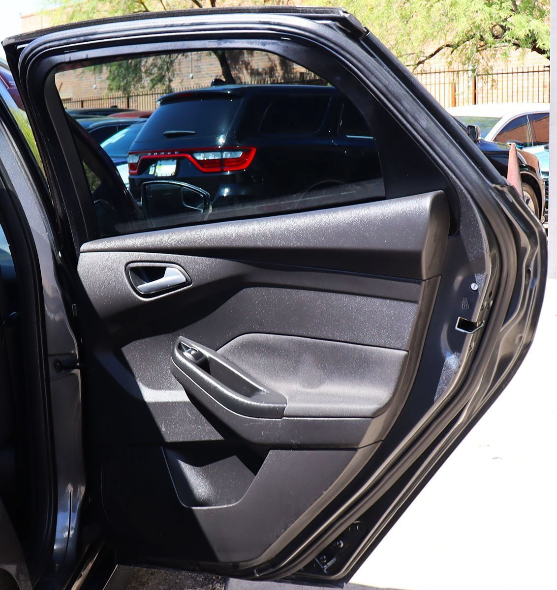 Used 2018 Ford Focus ST FWD image 26