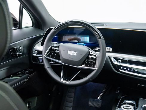 New 2026 Cadillac Lyriq Sport image 11