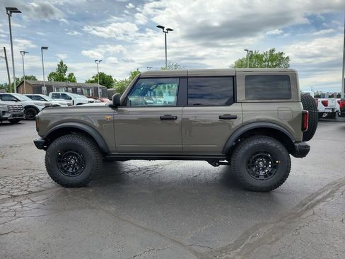 New 2026 Ford Bronco Badlands AWD/4WD image 7