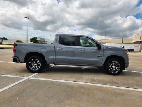 Used 2025 Chevrolet Silverado 1500 RST AWD/4WD image 4
