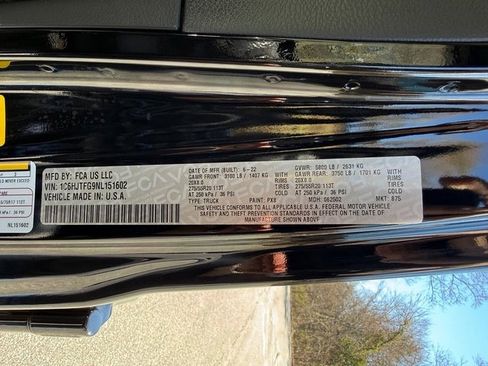 Used 2022 Jeep Gladiator Overland image 28