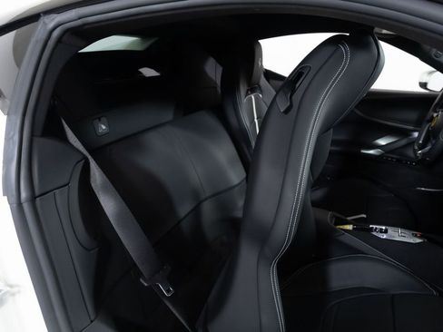 Used 2022 Ferrari SF90 Stradale image 36