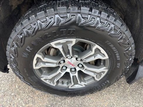 Used 2020 GMC Sierra 1500 Base w/ Sierra Value Package image 20