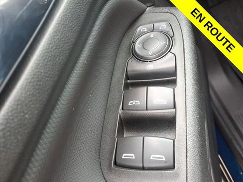 Used 2022 Chevrolet Equinox RS w/ LPO, Floor Liner Package image 16