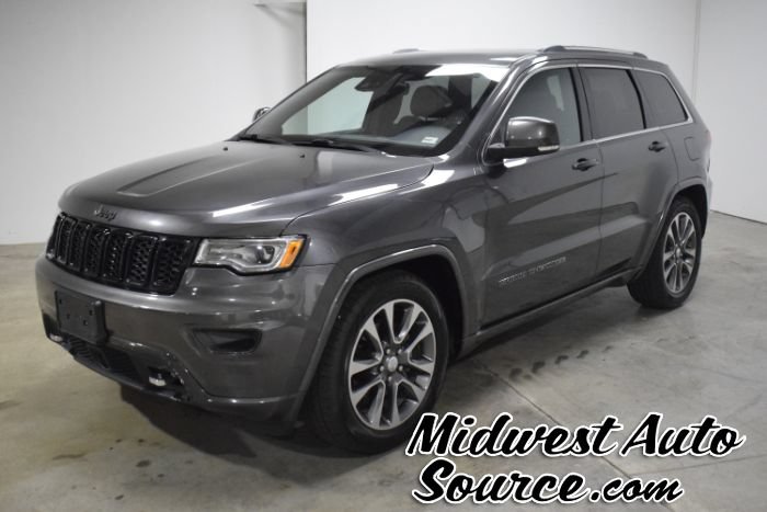 Used 2017 Jeep Grand Cherokee Overland w/ Jeep Active Safety Group AWD/4WD image 1