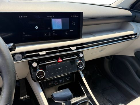 Used 2025 Hyundai Tucson SEL FWD image 12
