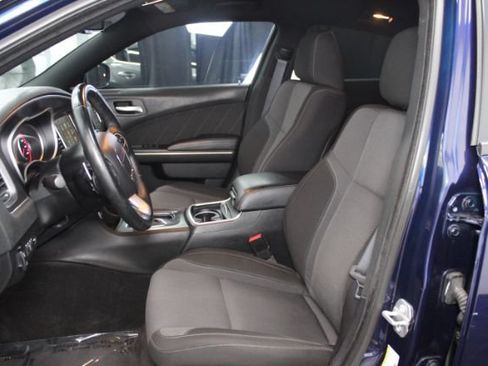 Used 2016 Dodge Charger R/T w/ Driver Confidence Group RWD image 15