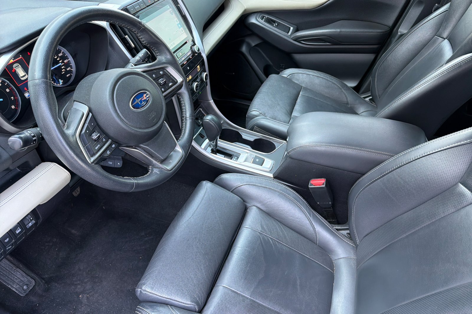 Used 2020 Subaru Ascent Limited w/ Technology Package AWD/4WD image 9