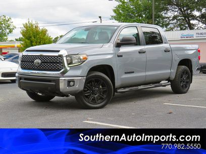 Used 2020 Toyota Tundra SR5 w/ SR5 Leather Package