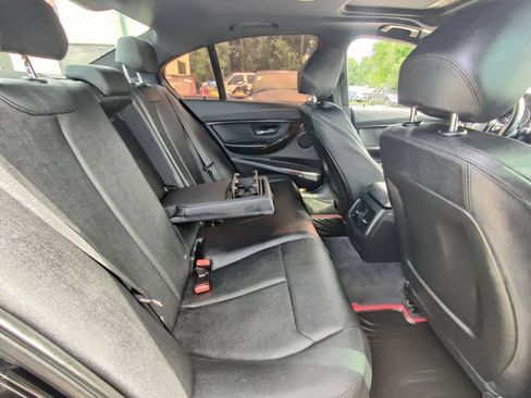 Used 2014 BMW 320i Sedan RWD image 17