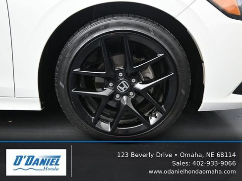 Used 2023 Honda Civic Sport image 42