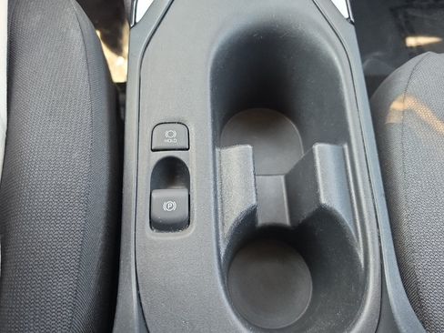 Used 2024 Toyota Corolla LE FWD image 30