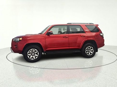 Used 2020 Toyota 4Runner TRD Off-Road Premium AWD/4WD image 4