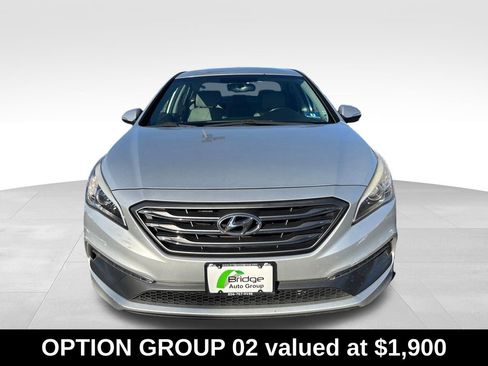 Used 2016 Hyundai Sonata Sport w/ Option Group 02 image 2