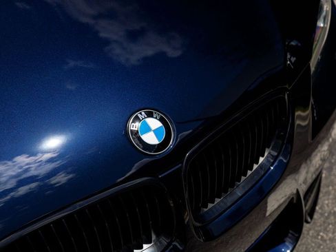 Used 2011 BMW M3 Sedan RWD image 51