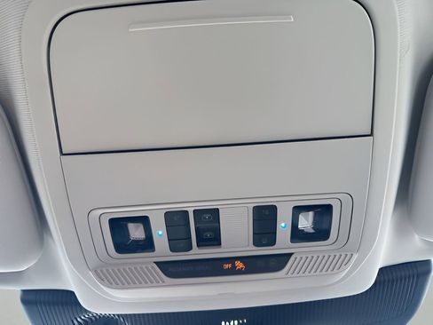 New 2026 Ford Explorer Platinum w/ LUX Leather Package image 31