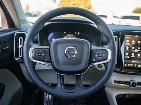 Used 2026 Volvo XC40 B5 Ultra w/ Protection Package Premier AWD/4WD image 29