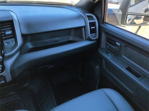 New 2026 RAM 4500 Tradesman w/ Chrome Appearance Group image 17