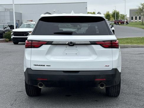 Used 2023 Chevrolet Traverse RS AWD/4WD image 26