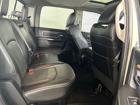 Used 2017 RAM 1500 Laramie w/ Convenience Group AWD/4WD image 27