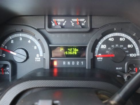 Used 2012 Ford E-250 and Econoline 250 w/ Commercial Cargo Van Pkg RWD image 32