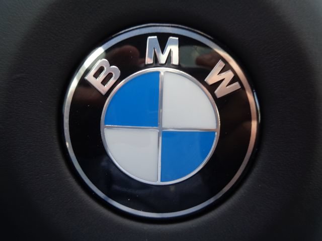 Used 2023 BMW 760i xDrive w/ Luxury Rear Seating Package AWD/4WD image 41